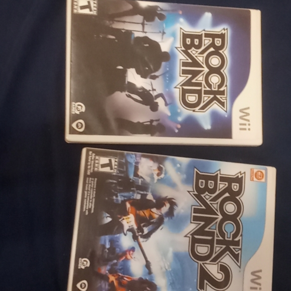 COPY - Rock band 1 & 2 (Wii) - Picture 1 of 8